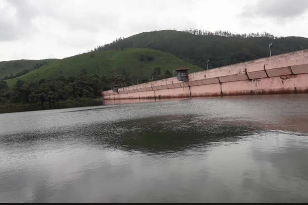 Mullaperiyar issue: Chief Minister writes to PM Modi