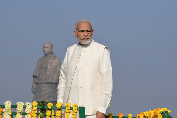 Rahul like stuck gramophone, people wont accept his childish claims: Modi