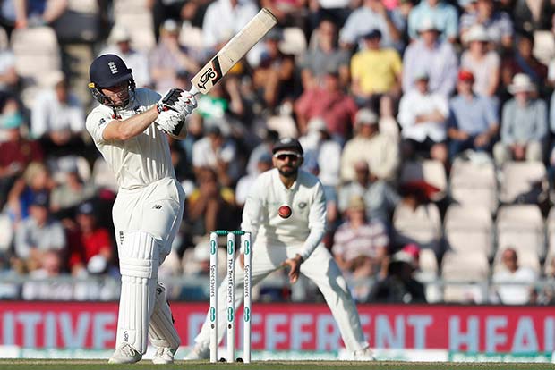 Buttler scores 69 as England reach 260/8 on Day 3