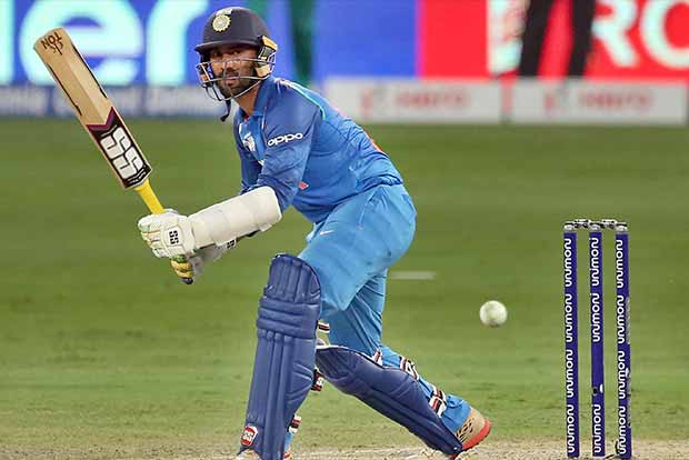 Asia Cup: Bowlers do star turn as India thump Pakistan by 8 wickets