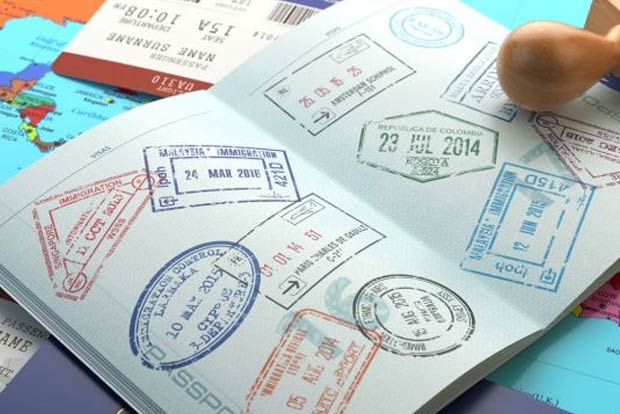 UAE scraps profession criteria, makes income only requirement for expats to sponsor family UAE scraps profession criteria, makes income only requirement for expats to sponsor family