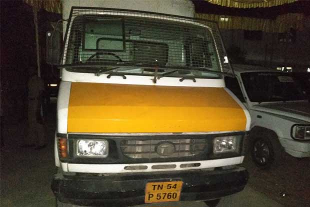 Gold worth 1300 kg confiscated by Election Commission in Veppampattu near Avadi