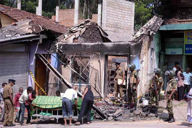 Sri Lanka bomber queued at hotel buffet then unleashed devastation