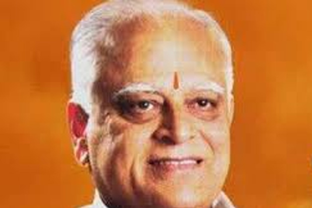 7 -yr jail, Rs 100 cr fine for ex-minister and Shiv Sena leader Suresh Jain in housing scam