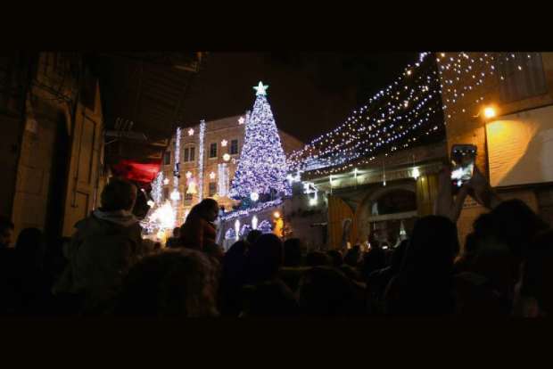 Bethlehem sparkles on Advent Sunday