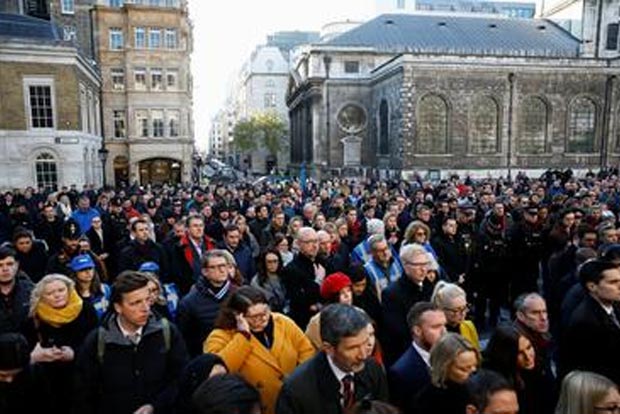 London holds vigil after attack thrusts security to election fore