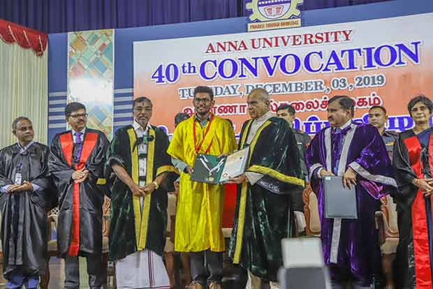 1,251 receive degrees at Anna Univ convocation