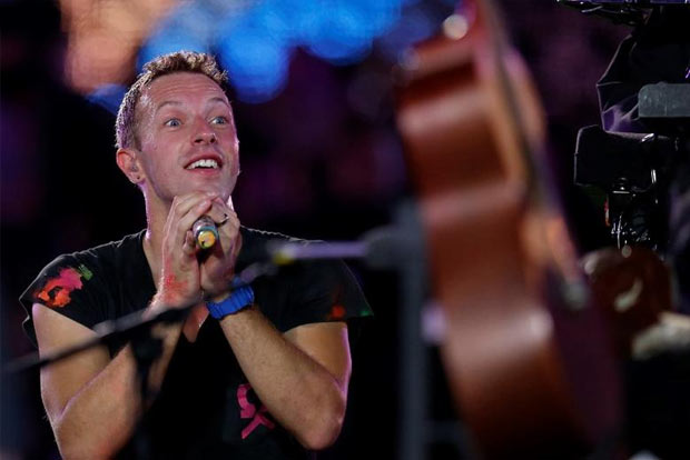 Chris Martin says he struggled with internalised homophobia