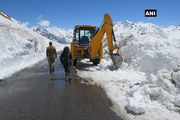 Srinagar-Leh highway to be reopen for traffic on Friday