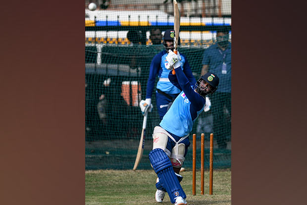 ‘Pant needs to find own way of dealing with pressure’