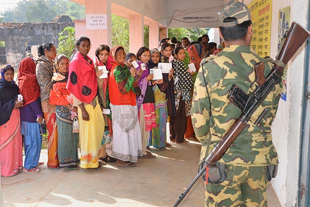 58.8 per cent voting in Jharkhand till 3 pm amid violence, 1 killed