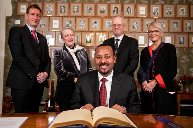 Ethiopia PM receives Nobel Peace Prize, urges unity against hatred Ethiopia PM receives Nobel Peace Prize, urges unity against hatred