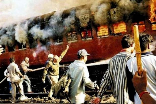 2002 Gujarat riots: Nanavati panel gives clean chit to ex-CM Modi, points fingers at 3 IPS officers