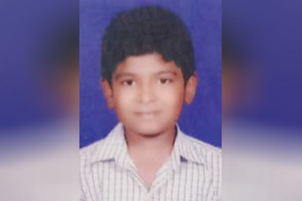 Class 7 boy slips from footboard, run over by MTC bus Class 7 boy slips from footboard, run over by MTC bus