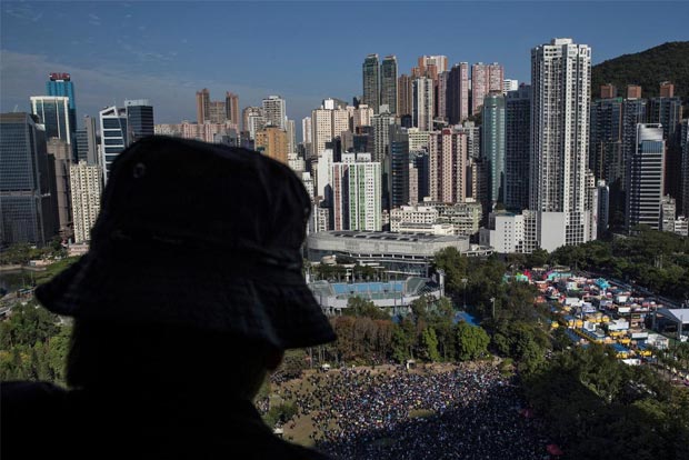 Taiwan says will give Hong Kong people help if needed