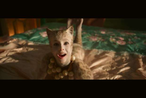 Rebel Wilson recalls having to lick Jason Derulo for Cats scene