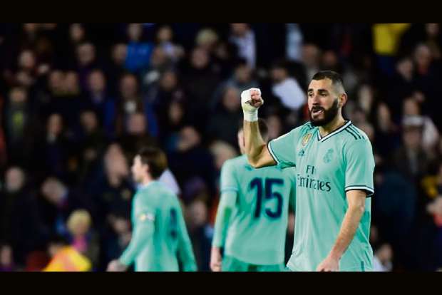 Benzema rescues point for Real Madrid against Valencia