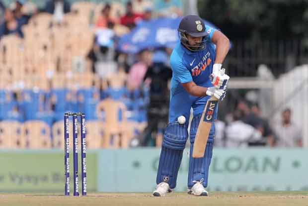 Rohit uses cuss word for Pollard during Chennai ODI Rohit uses cuss word for Pollard during Chennai ODI