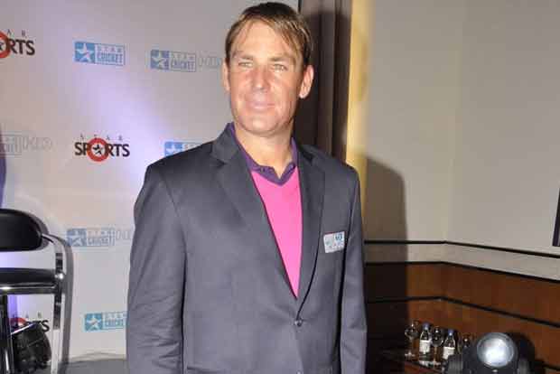 Shane Warne bats for D-N Boxing Day Test at MCG