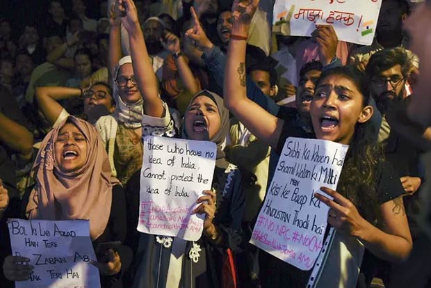 Celebs join protests against CAA, NRC in Maharashtra Celebs join protests against CAA, NRC in Maharashtra