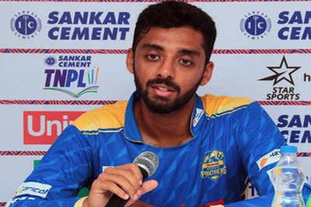 Varun bags bumper IPL deal again