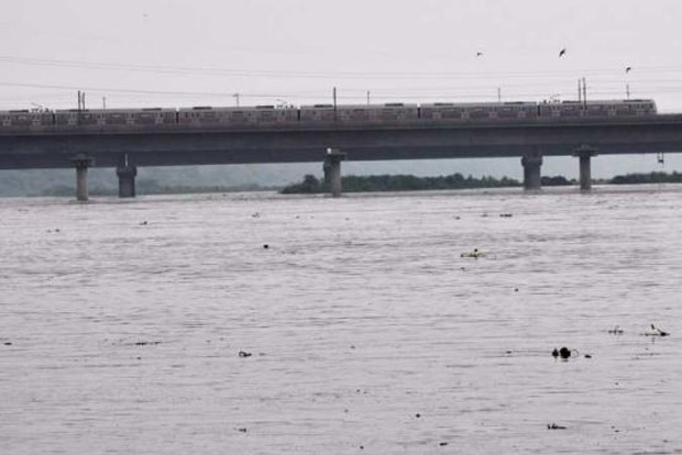 Himachal to sell Yamuna water to Delhi