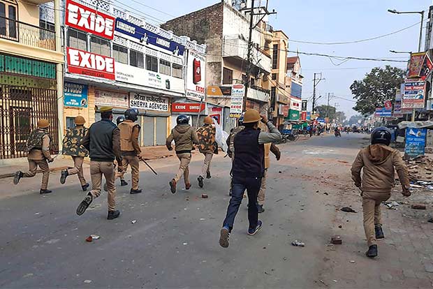 Six dead in UP violence, protesters clash with cops in several districts