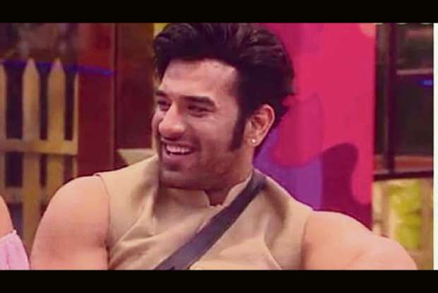 Bigg Boss 13: Video of Paras Chhabra without wig goes viral