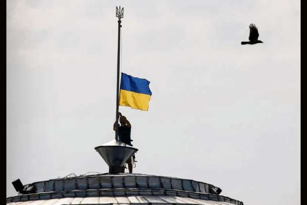 Ukraine approves visa-free regimes with Colombia, Ecuador