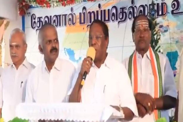 Pondy CM Narayanasamy appeals to President to recall Kiran Bedi