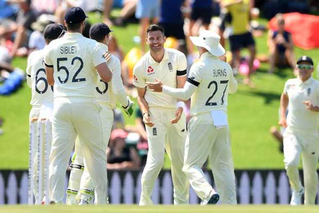 Elgars unwanted feat in Centurion Test