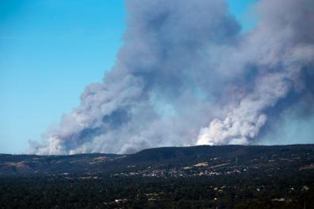 Aussie military specialists deployed to help combat bushfires