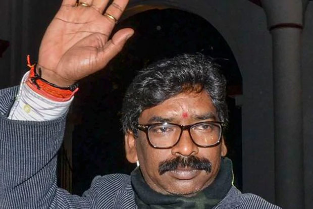 Rahul, Priyanka, Pawar, Uddhav to attend Sorens oath-taking