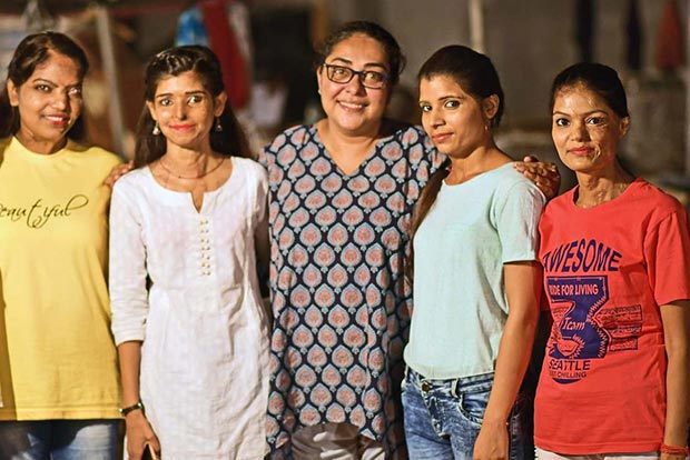 Meghna Gulzar casts real acid attack survivors in Chhapaak