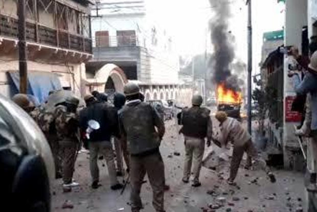 IAS aspirants family blames UP cops for his death