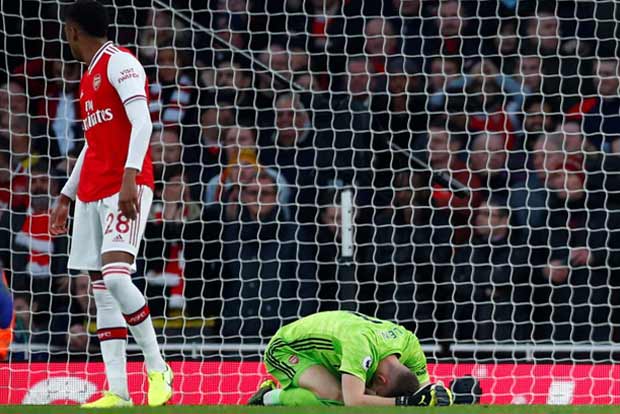 Chelsea pull off 2-1 win over Arsenal in Premier League Chelsea pull off 2-1 win over Arsenal in Premier League