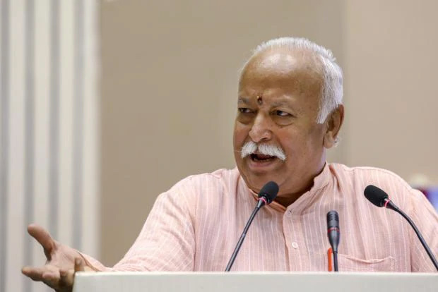 Cong leader files complaint against RSS chief
