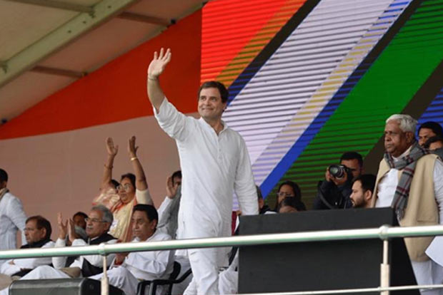 Rahul Gandhi calls Modi darpok, dares him to 10 min debate on Rafale and national security