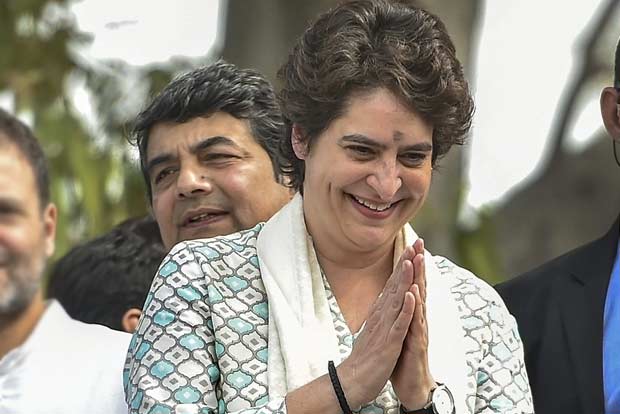Priyanka meets Cong workers from Amethi, says will stand by partymen