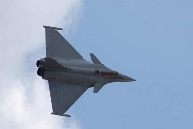 MoD panel found Dassault was not lowest bidder: CAG report on Rafale deal