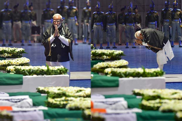 PM Modi, Rahul Gandhi and other leaders pay tributes to CRPF jawans in Delhi