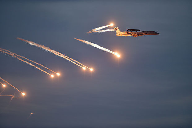 IAF shows fire power with mega exercise at Pokhran near Pakistan border