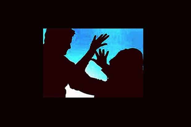 Guj doc on run after being accused of rape held in Mumbai