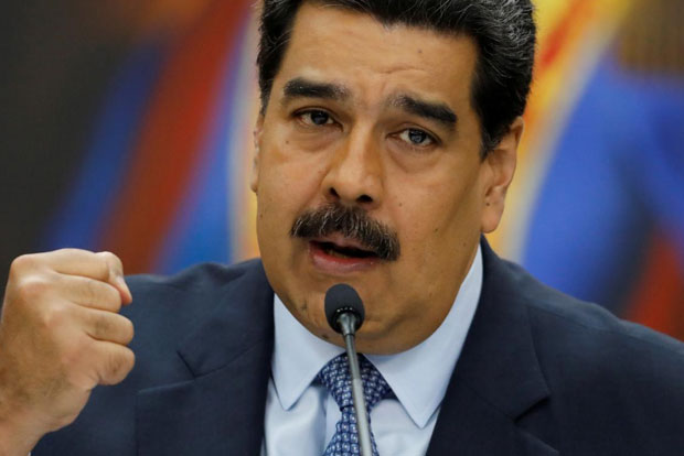 Venezuelas Maduro celebrates 2nd term as crisis deepens