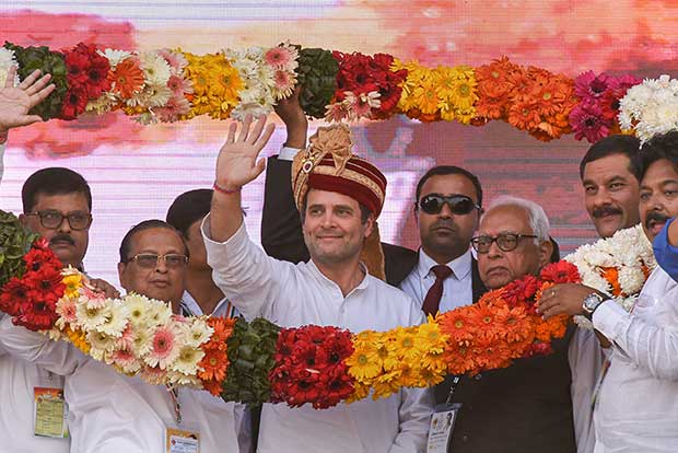 Priyankas entry into politics not sudden: Rahul Gandhi
