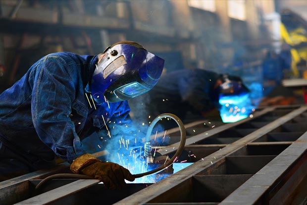 Core sectors growth hits 18-mth low of 2.6 per cent in December