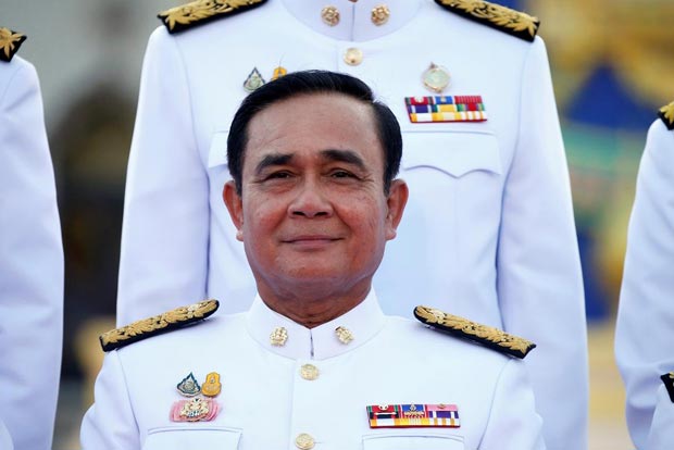 Thailands new Cabinet sworn in, ending rule by army junta