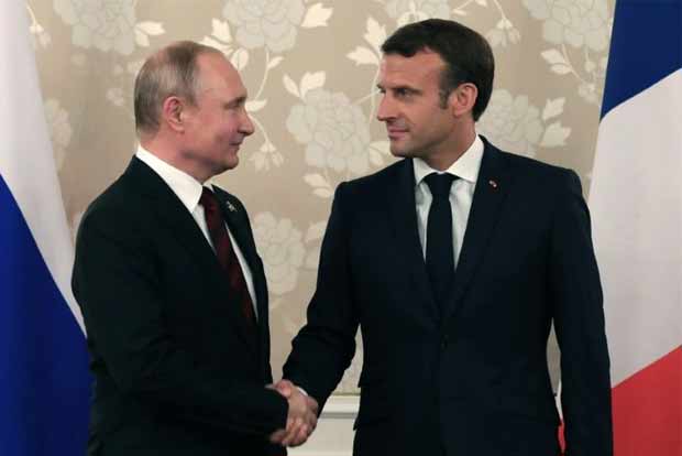 Putin and Macron call for efforts to save Iran deal: Kremlin