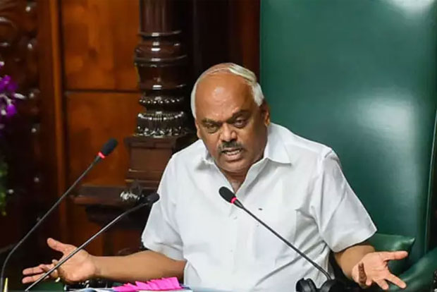 Karnataka assembly speaker disqualifies 14 more rebel MLAs