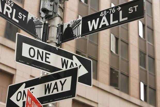 Wall St. higher on tech boost, trade hopes